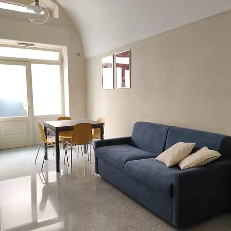 Salone 26